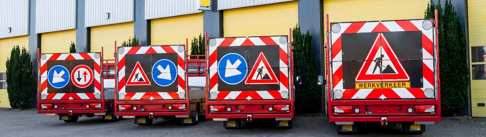 BTC actieraam — diverse voertuigen met verschillende bordconfiguraties